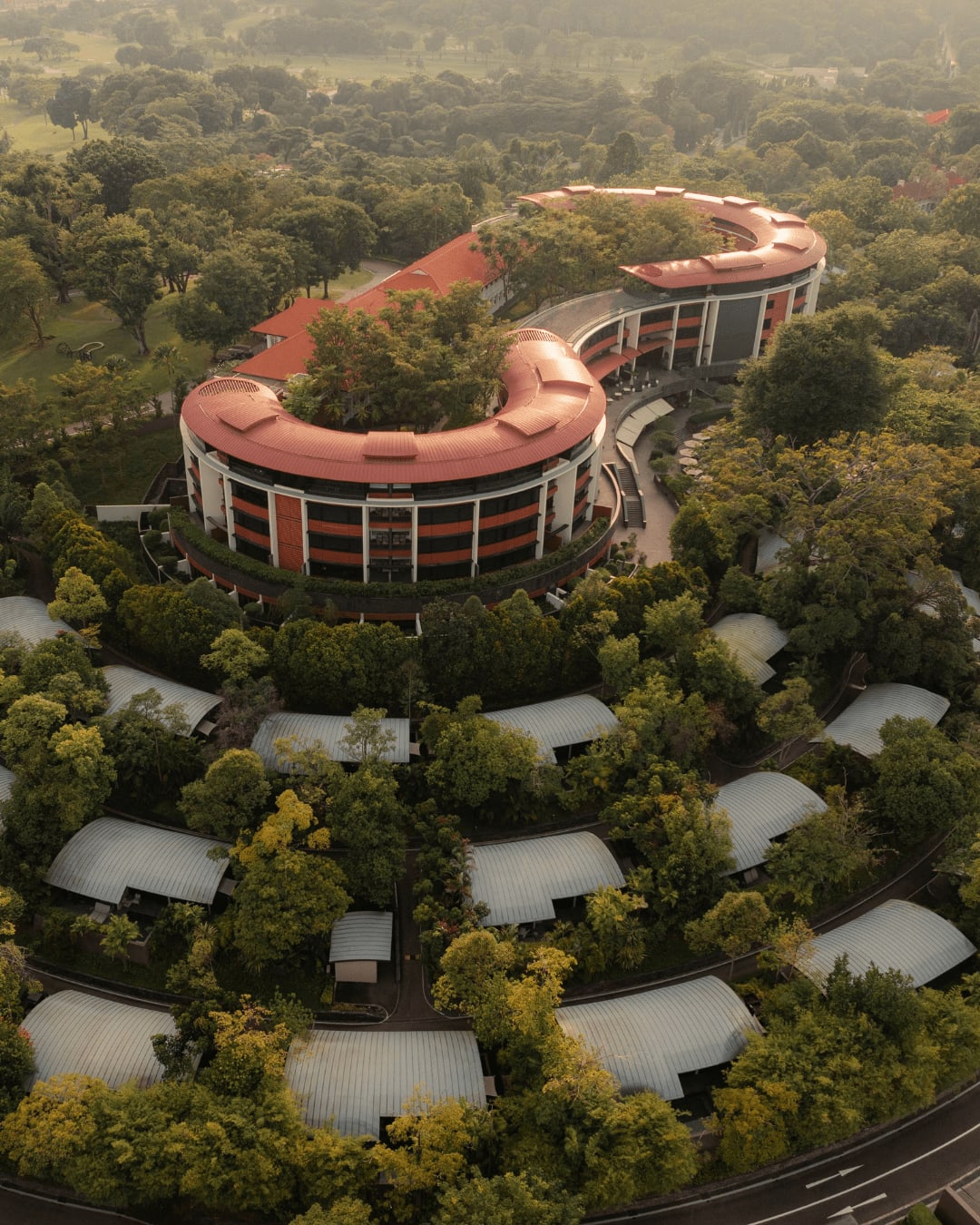 Surrounded by nature’s stillness and nestled within lush greenery, Capella Singapore’s one- and two-bedroom villas offer an exclusive invitation to retreat in complete serenity, each featuring a private plunge pool for the ultimate escape.
#CapellaHotels #CapellaSingapore