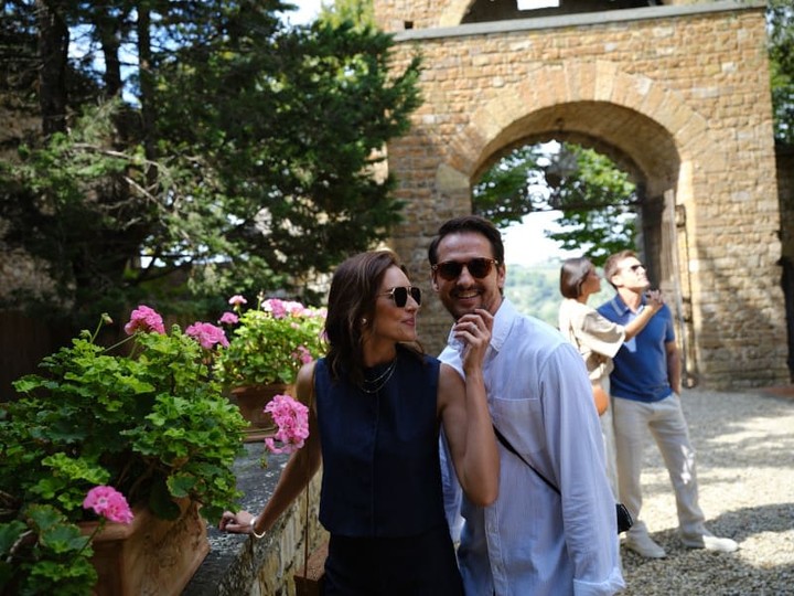 🍷🇮🇹 Escape to the enchanting landscapes of Tuscany, Italy, where romance and flavor come together! Explore picturesque vineyards with your loved one and indulge in exquisite wines that embody the essence of this beautiful region. Tuscany promises unforgettable moments and cherished memories. 🌿
Ready to experience the magic of Tuscany? Contact me today to book your Italian getaway! 📞
#europe #celebritycruises #bookcelebritycruises