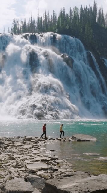 Canada continues to captivate travelers with its rich culture, landscapes, and warm hospitality. Imagine exploring the world’s longest coastline, indulging in nature-surrounded spa experiences, and dining on award-winning dishes by top Indigenous chefs. From coast to coast, Canada’s 13 provinces and territories offer endless ways to explore and reconnect. 🇨🇦🏔️

Let’s work together to plan your Canadian getaway:
(800) 526-1412
vacations@worldtravelservice.com

#VirtuosoTravel