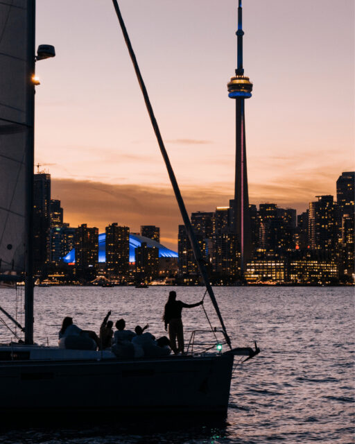 If you’re planning a summer trip, Toronto is made for a thoughtfully curated city escape.
From vibrant neighbourhoods and standout dining to cultural highlights, festivals, and waterfront moments, it’s a city that flows easily from day to night.
Let’s plan your visit. (800) 526-1412
#SeeTorontoNow