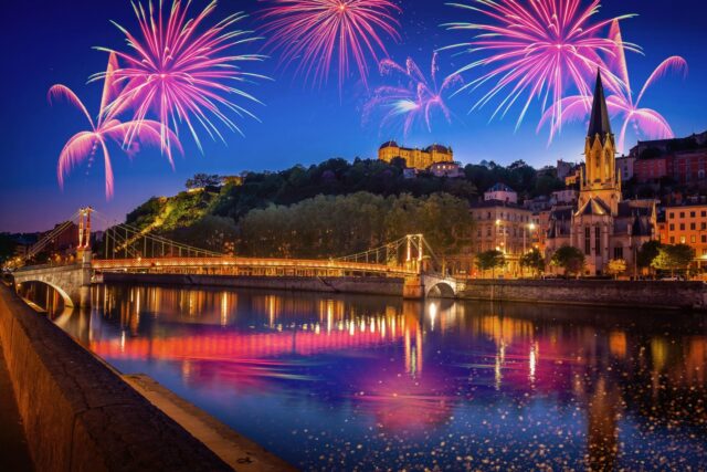 Make this New Year’s Eve one to remember with AmaWaterways as you toast to midnight surrounded by Europe’s timeless beauty and festive spirit