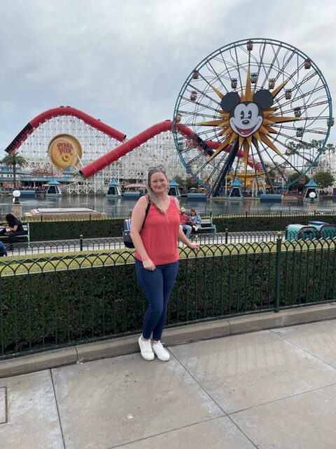 🎶✈️ GET TO KNOW STEPH!
A few fun facts about our featured advisor:
✈️ Window seat—always.
💺 The middle-seat traveler gets both armrests. 😊
🔋 Two portable phone chargers are ALWAYS in her carry-on.
🎶 Her playlist can go from jazz and meditation music straight to rap.
🏰 She knows the words to just about every Disney song.
🏆 Disney trivia? She’s probably going to win.
And if Steph could leave tomorrow for anywhere? She’d head to Colorado to visit family. ❤️
Travel expertise + a little Disney trivia knowledge = Steph!

https://worldtravelservice.com/2026/10/advisor-spotlight-steph-austera/
#MeetOurTeam #AdvisorSpotlight #TravelAdvisor #WorldTravelService