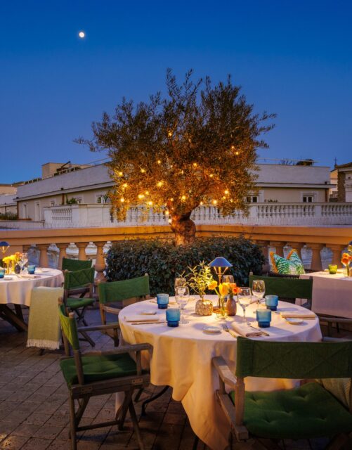 A stay at Singer Palace Hotel Roma feels even more complete with a table at Le Terrazze Rooftop Restaurant.
Set above the city, it offers a dining experience where Italian tradition, Roman atmosphere, and understated elegance come together effortlessly.

Chef Alex Fiacco approaches Italian cuisine with deep respect for tradition, reinterpreting familiar flavors with a refined contemporary touch.

More than a rooftop setting, Le Terrazze feels like a natural extension of the stay—intimate, elegant, and unmistakably Roman.

@singerpalacehotel #singerpalacehotelroma #leterrazzerootop #roma #boutiquehotel